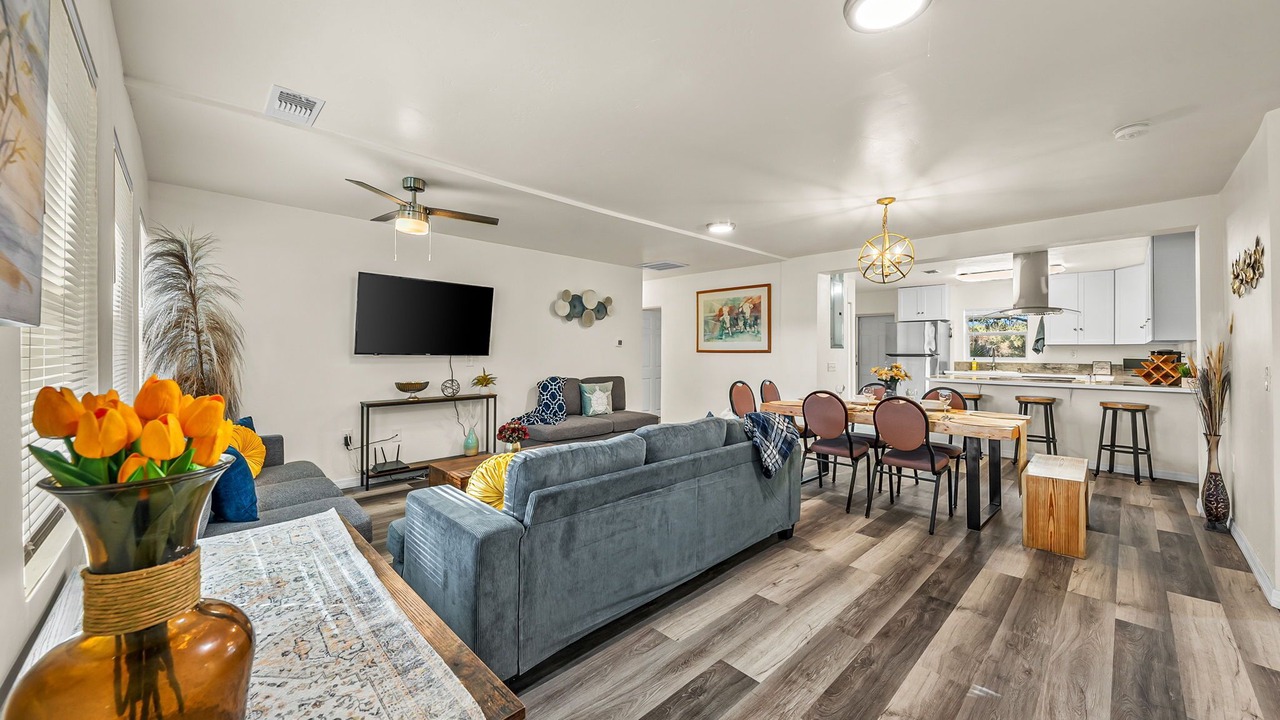 Photo of Livingroom in Lakeland