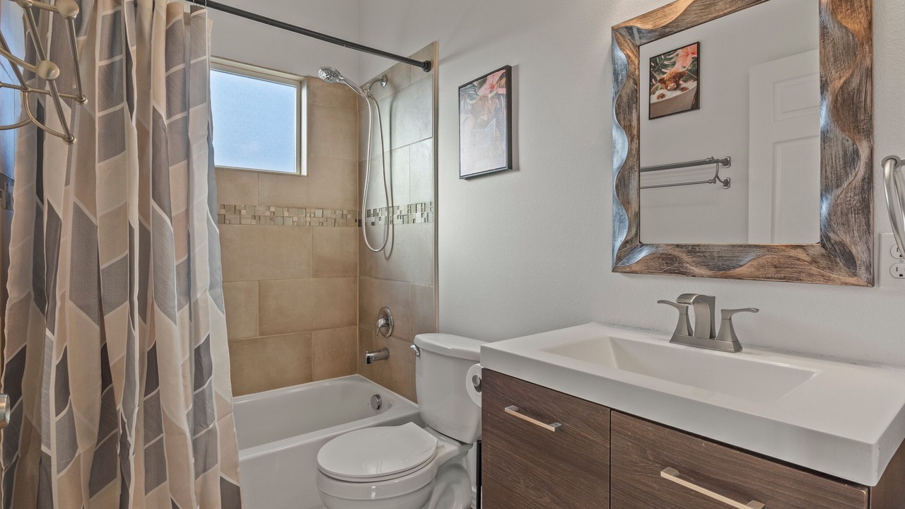 Photo of Bathroom in West Dallas