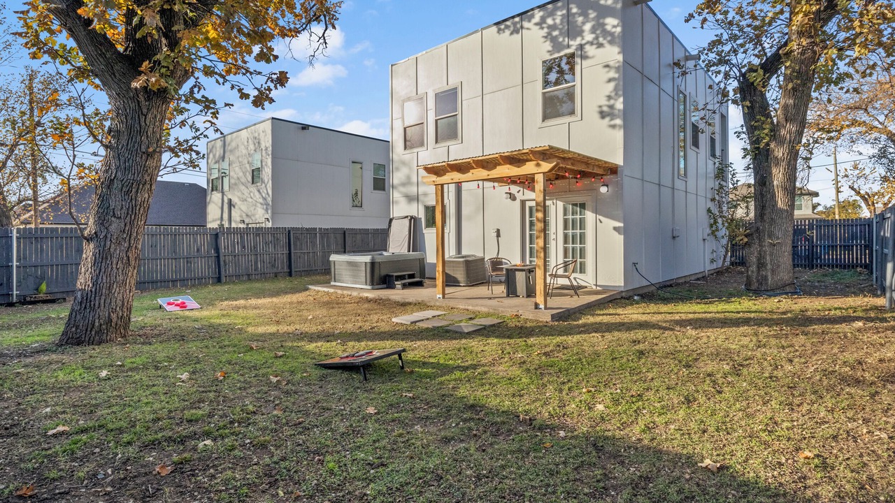 Photo of Patio Balcony in West Dallas