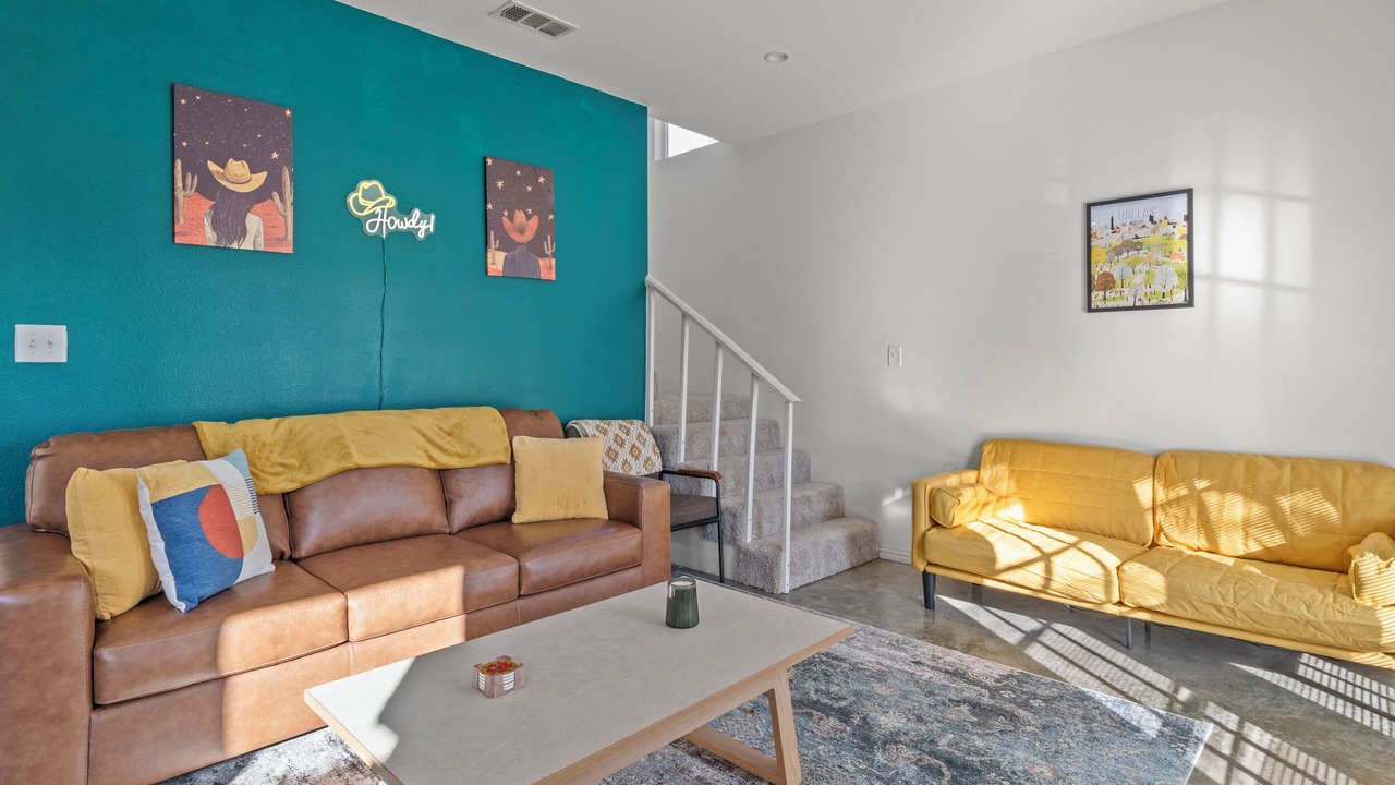 Photo of Livingroom in West Dallas