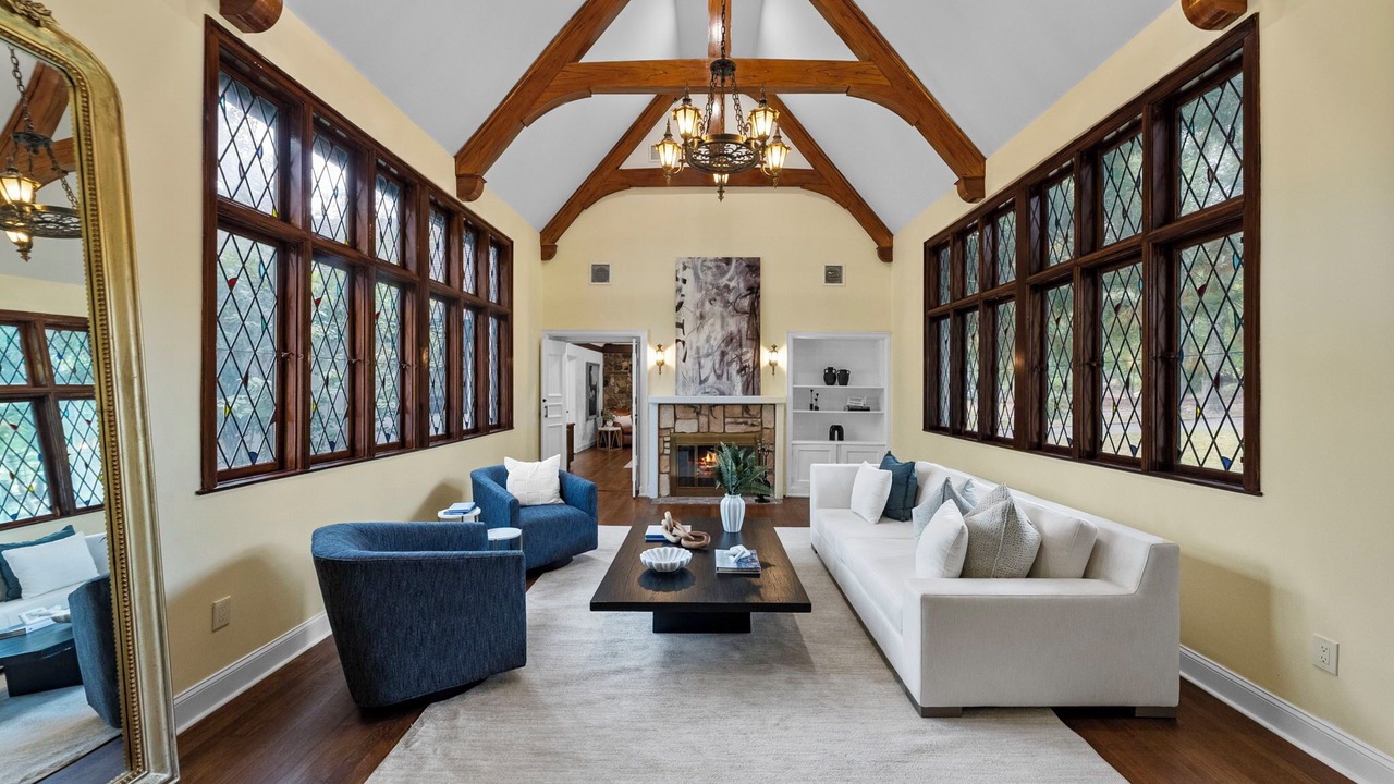 Photo of Livingroom in South Orange