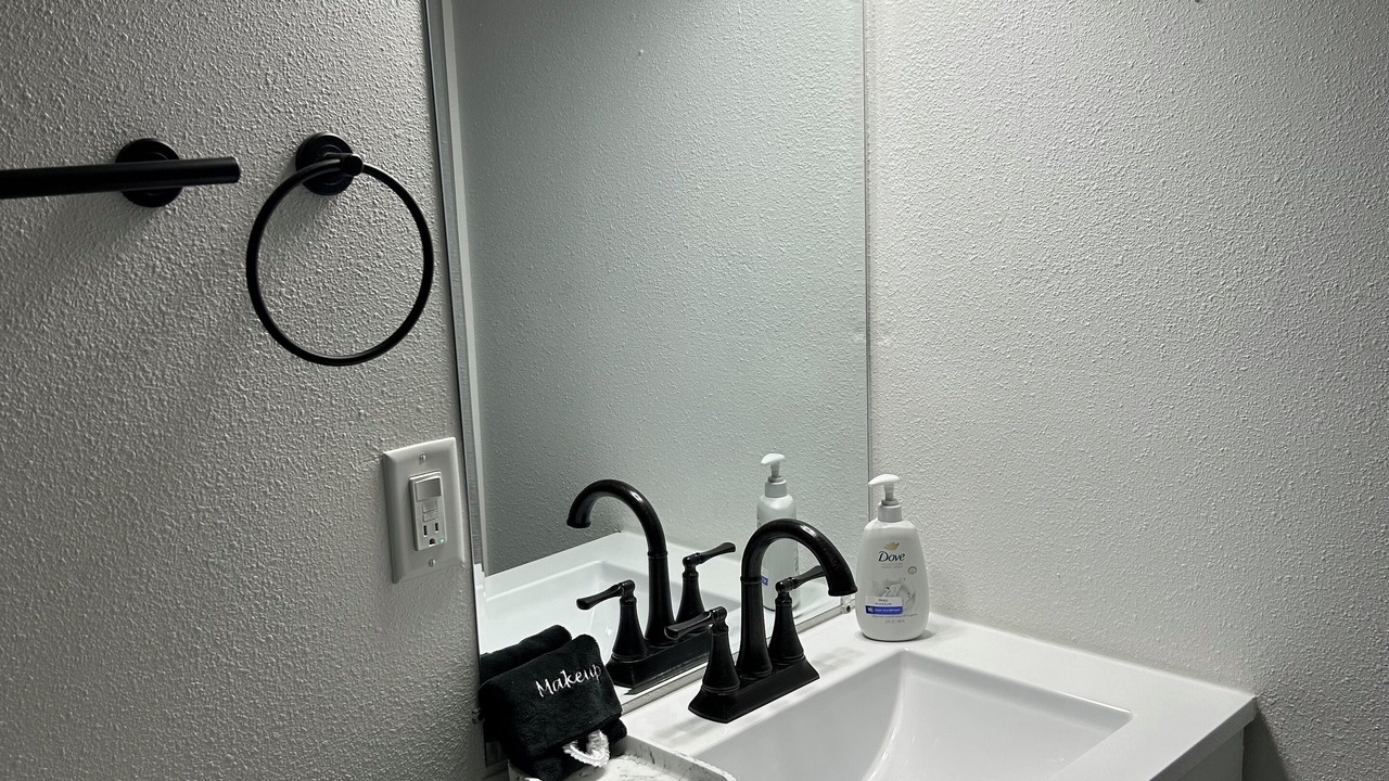 Photo of Bathroom in Lakeland