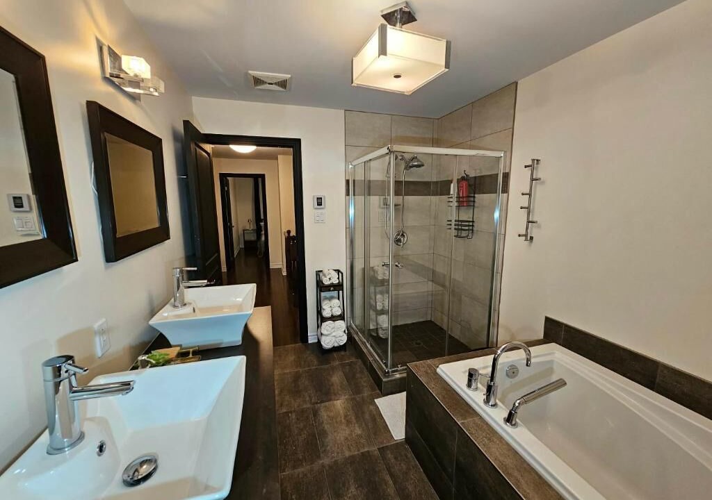Photo of Bathroom in Brossard