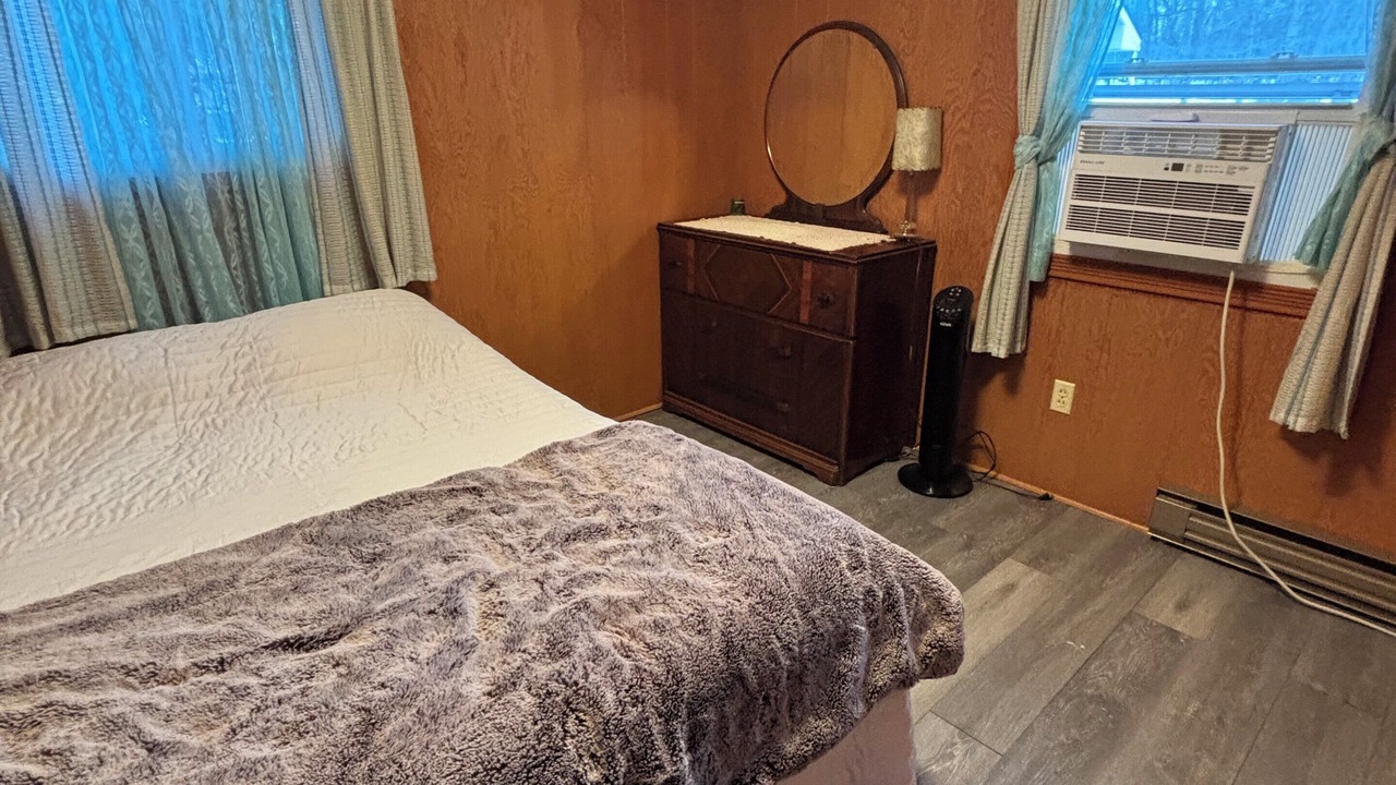 Photo of Bedroom in Garrison