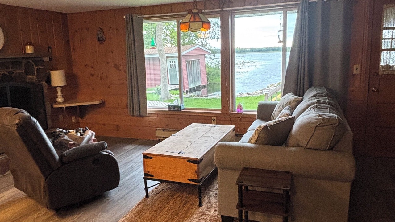 Photo of Livingroom in Garrison