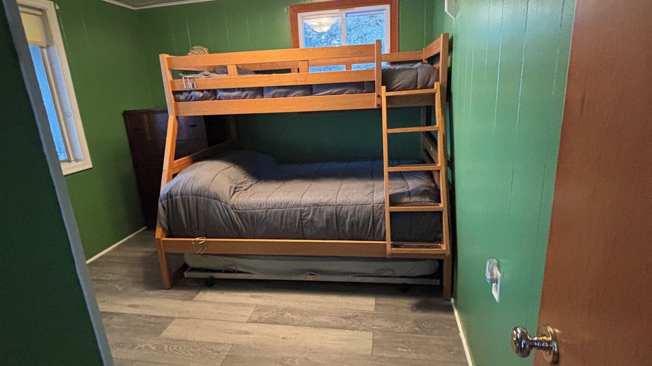 Photo of Bedroom in Garrison