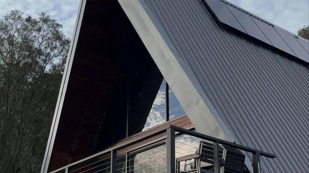 Photo of Outdoor in Higher Macdonald