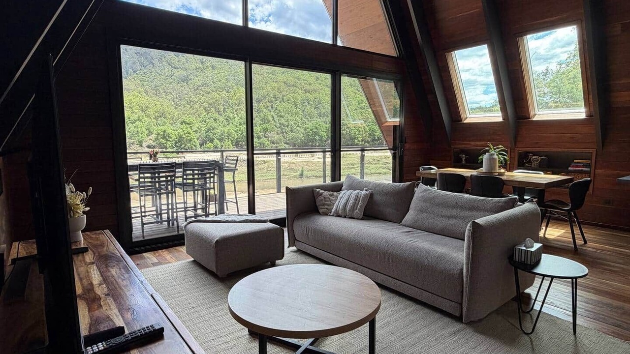 Photo of Livingroom in Higher Macdonald