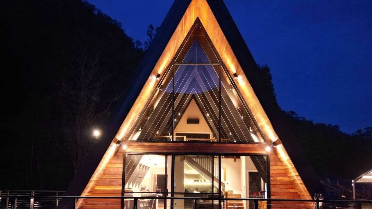 Photo of Outdoor in Higher Macdonald