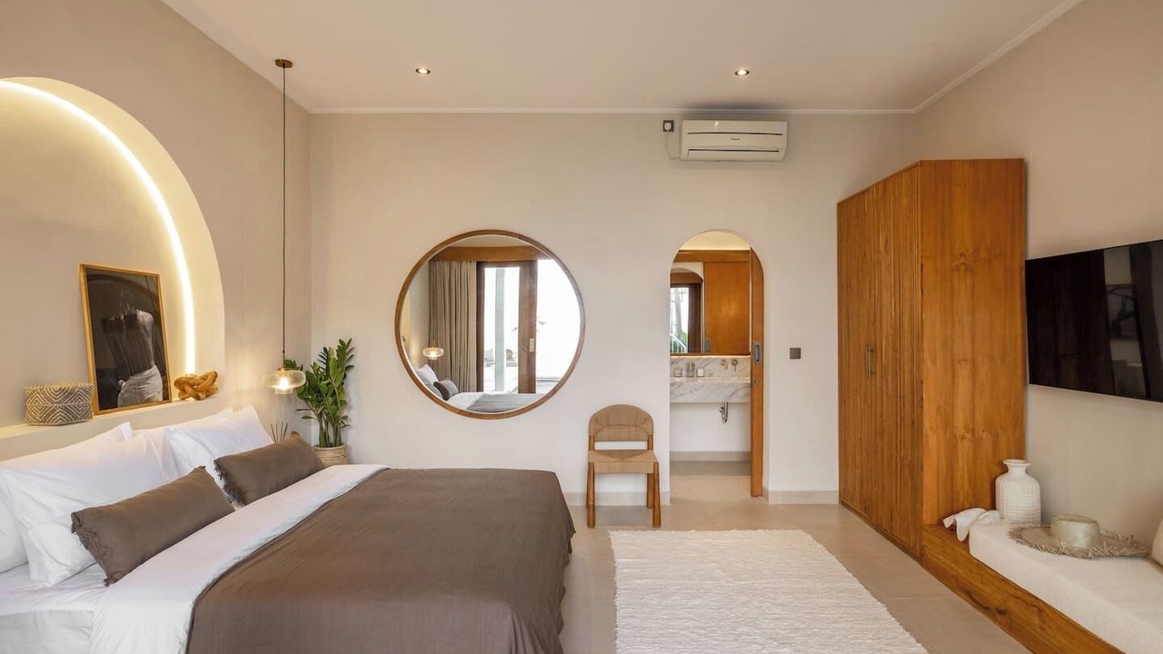 Photo of Bedroom in Babakan