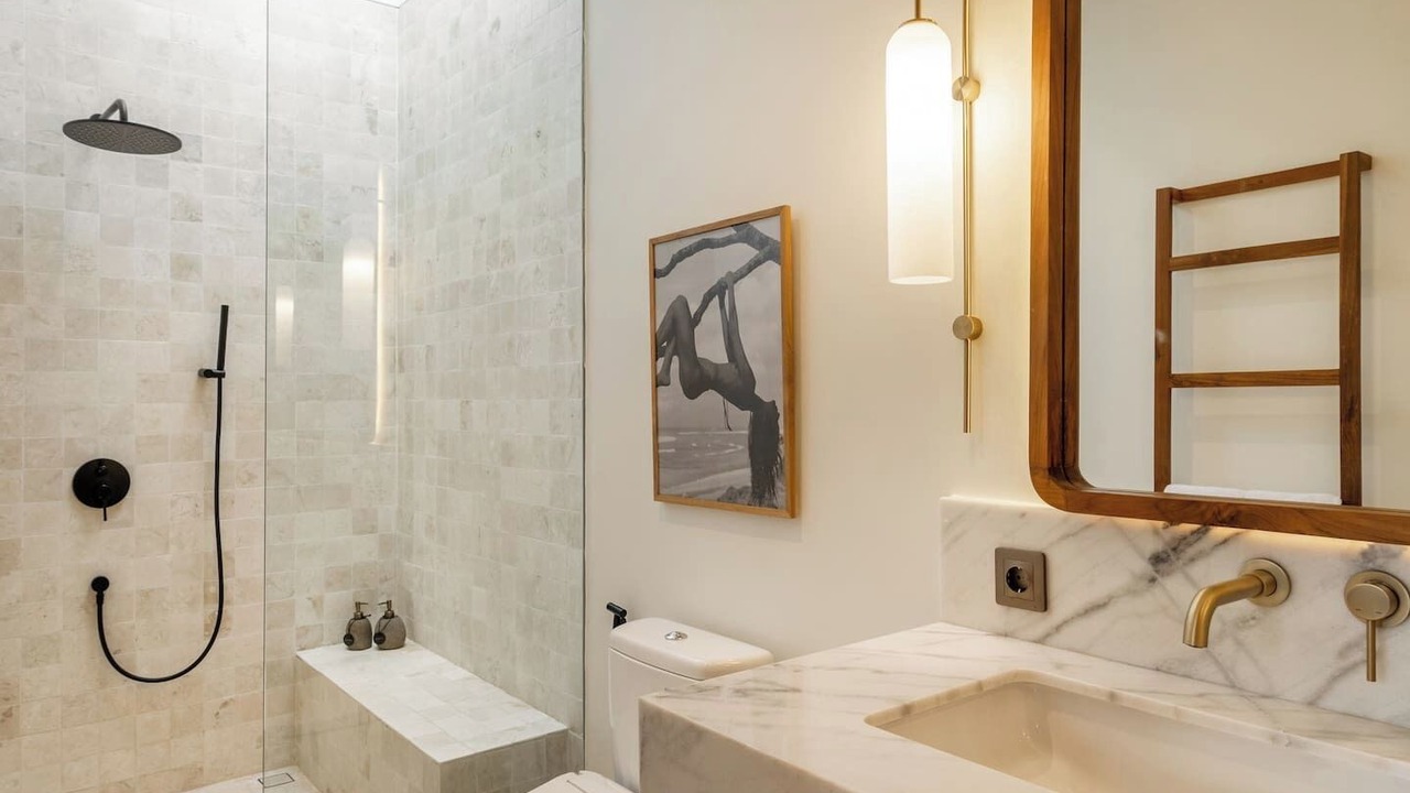 Photo of Bathroom in Babakan