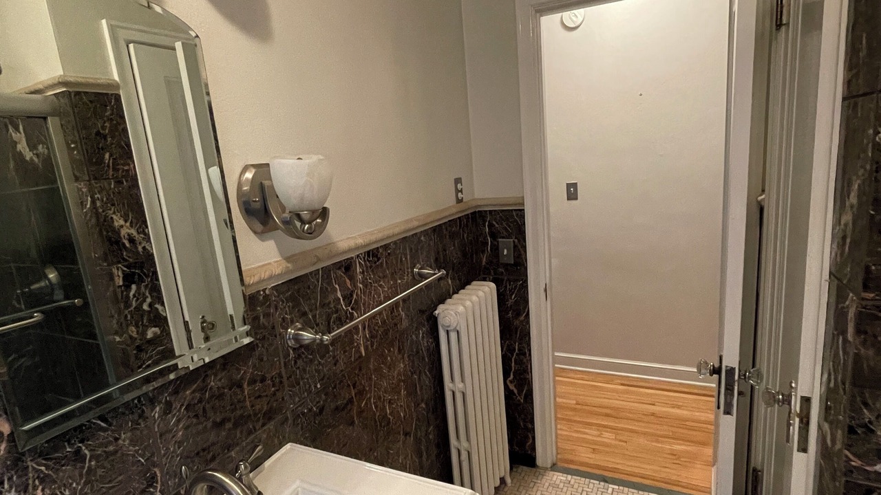 Photo of Bathroom in Highland