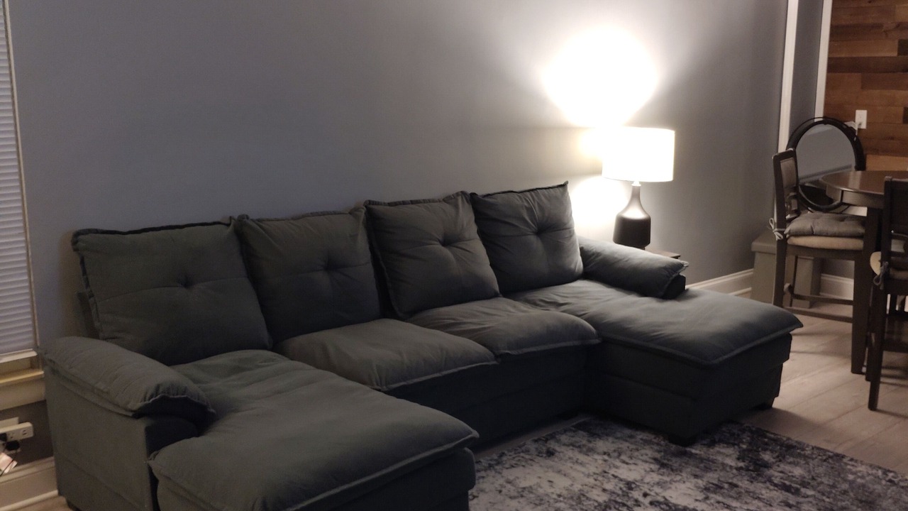 Photo of Livingroom in Bay City