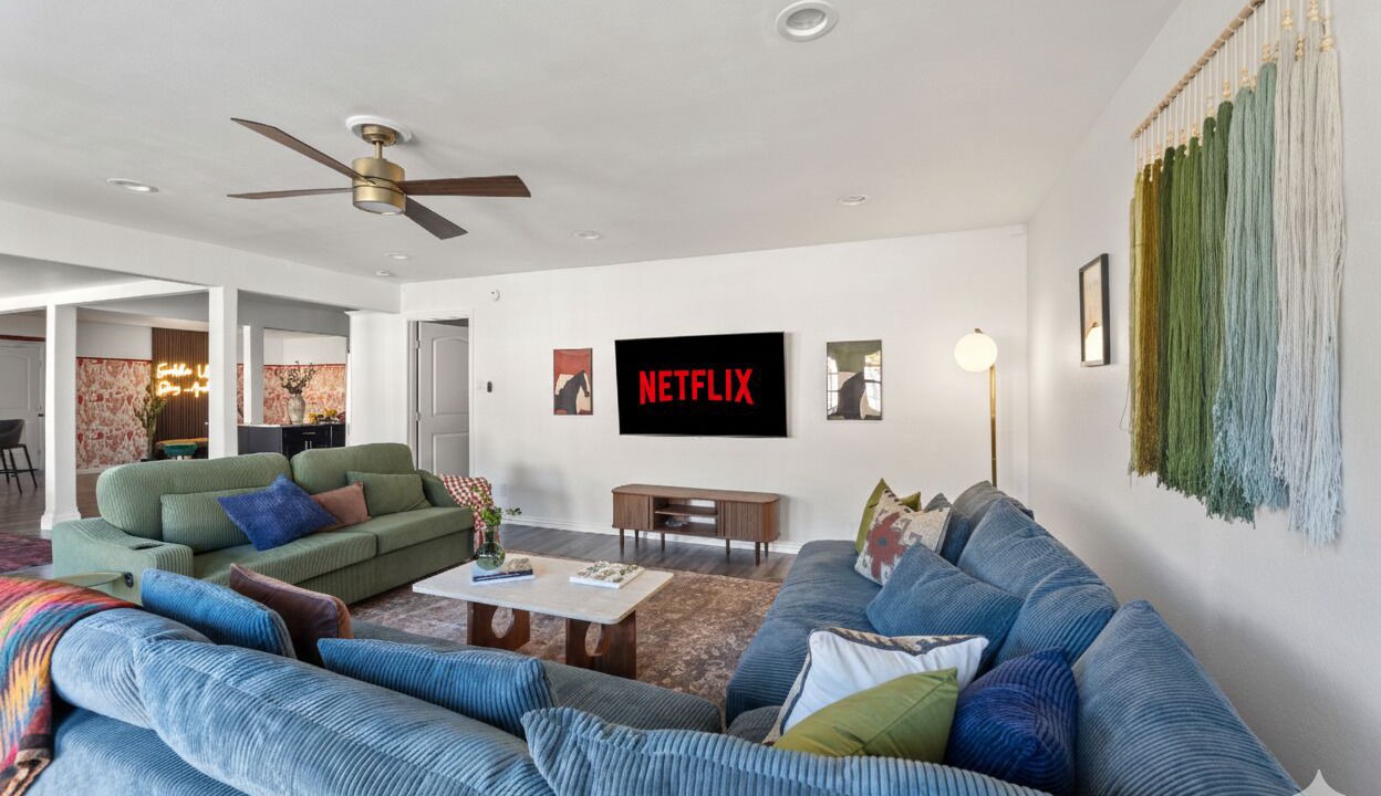 Photo of Livingroom in North Richland Hills