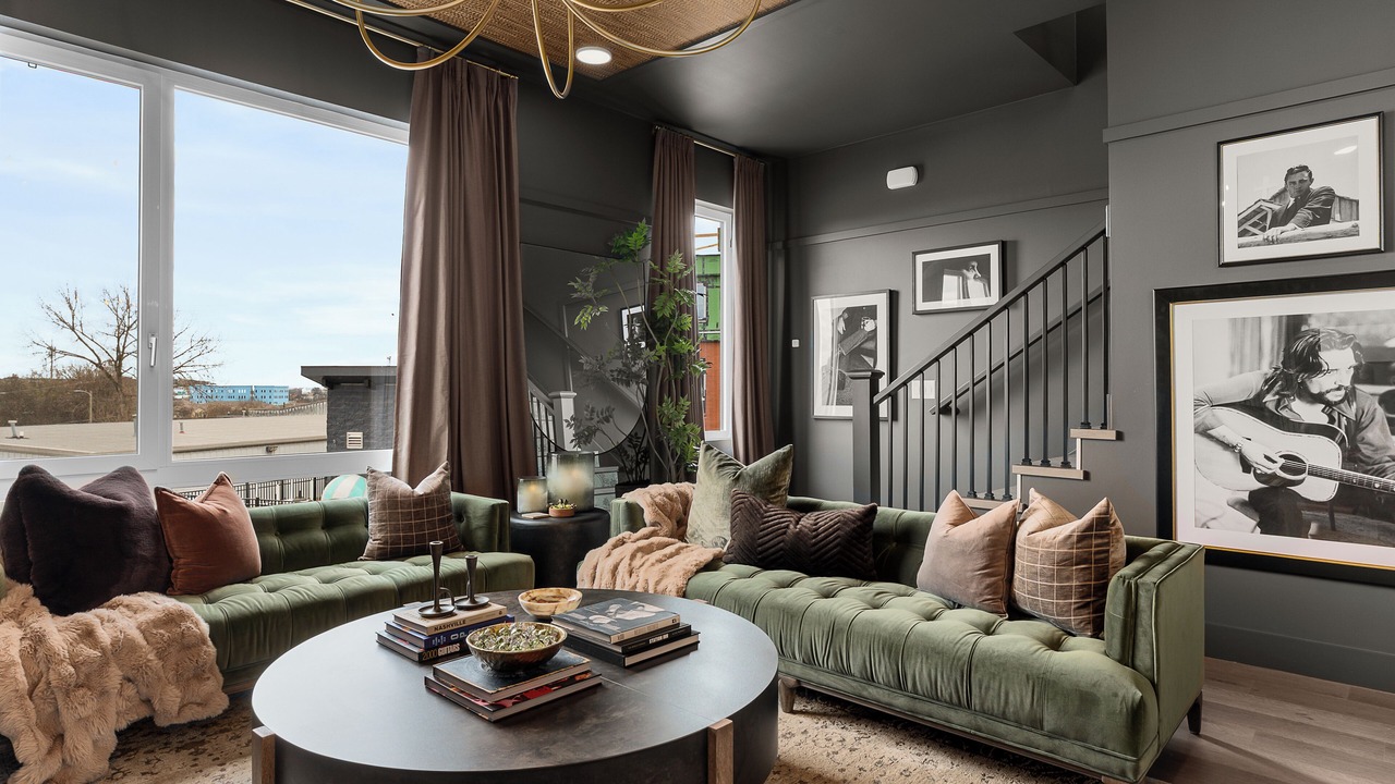 Photo of Livingroom in Talbot's Corner