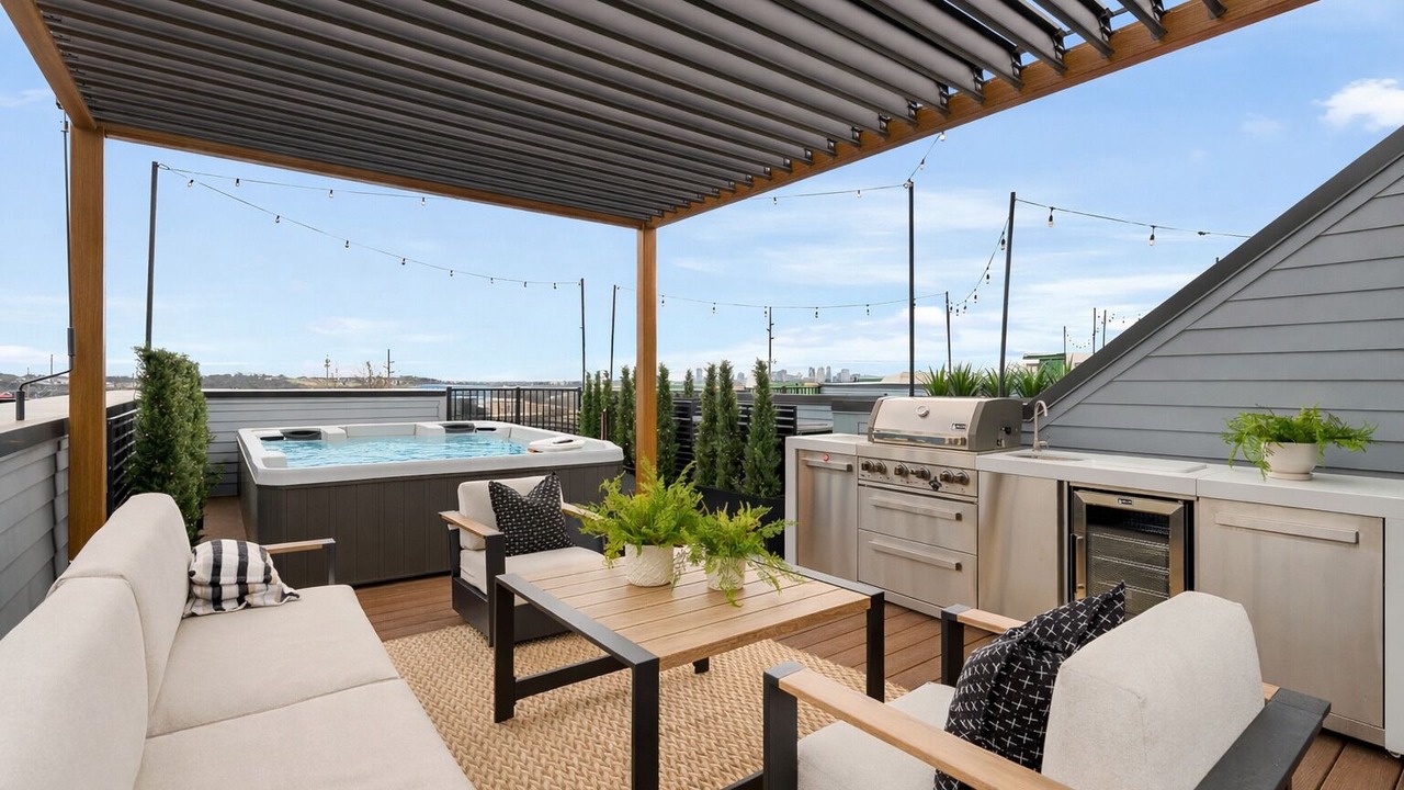 Photo of Patio Balcony in Talbot's Corner