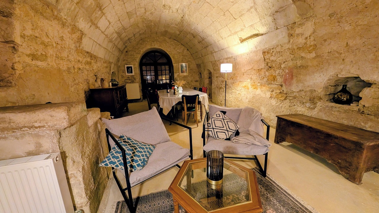 Photo of Livingroom in Montreuil-Bellay