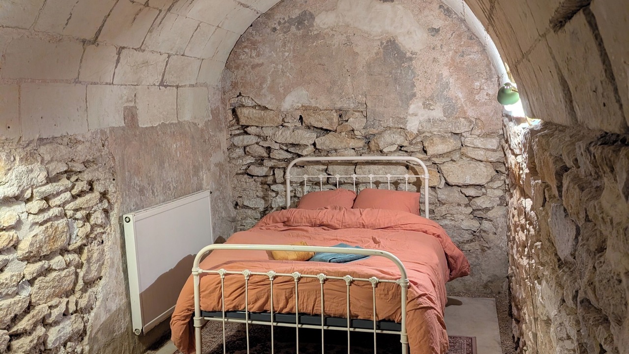 Photo of Bedroom in Montreuil-Bellay