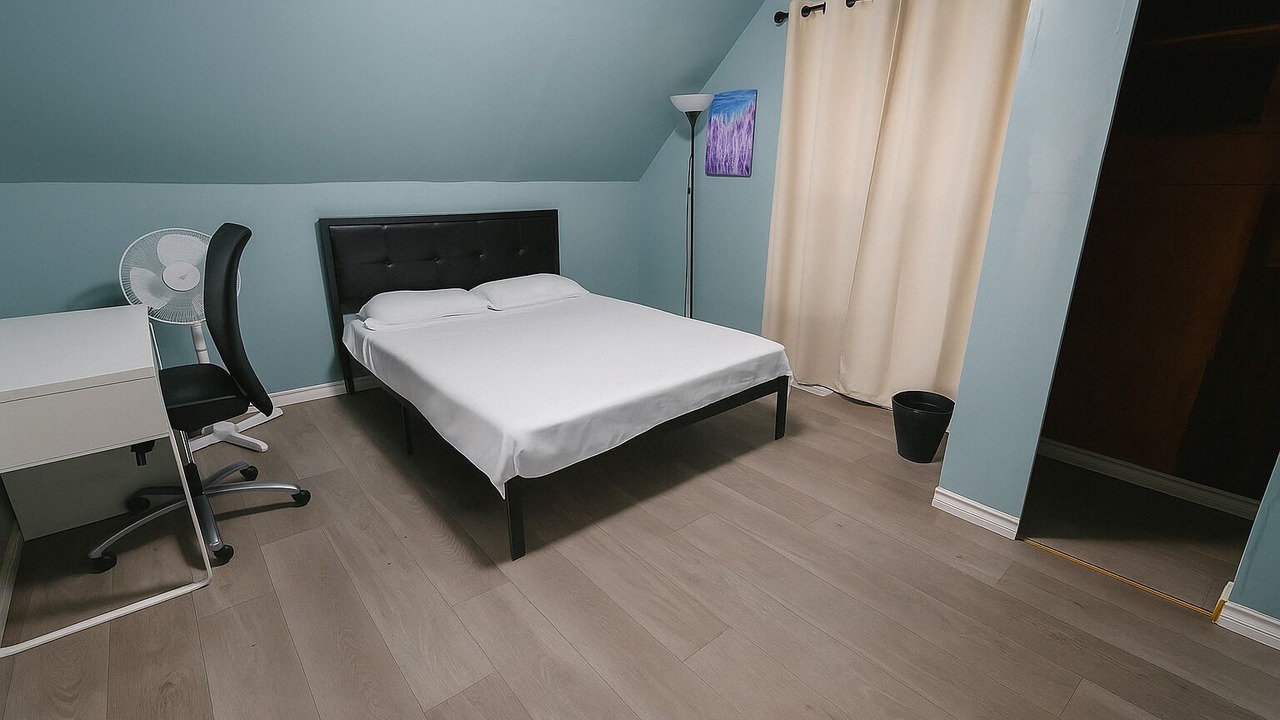 Photo of Bedroom in Hamilton