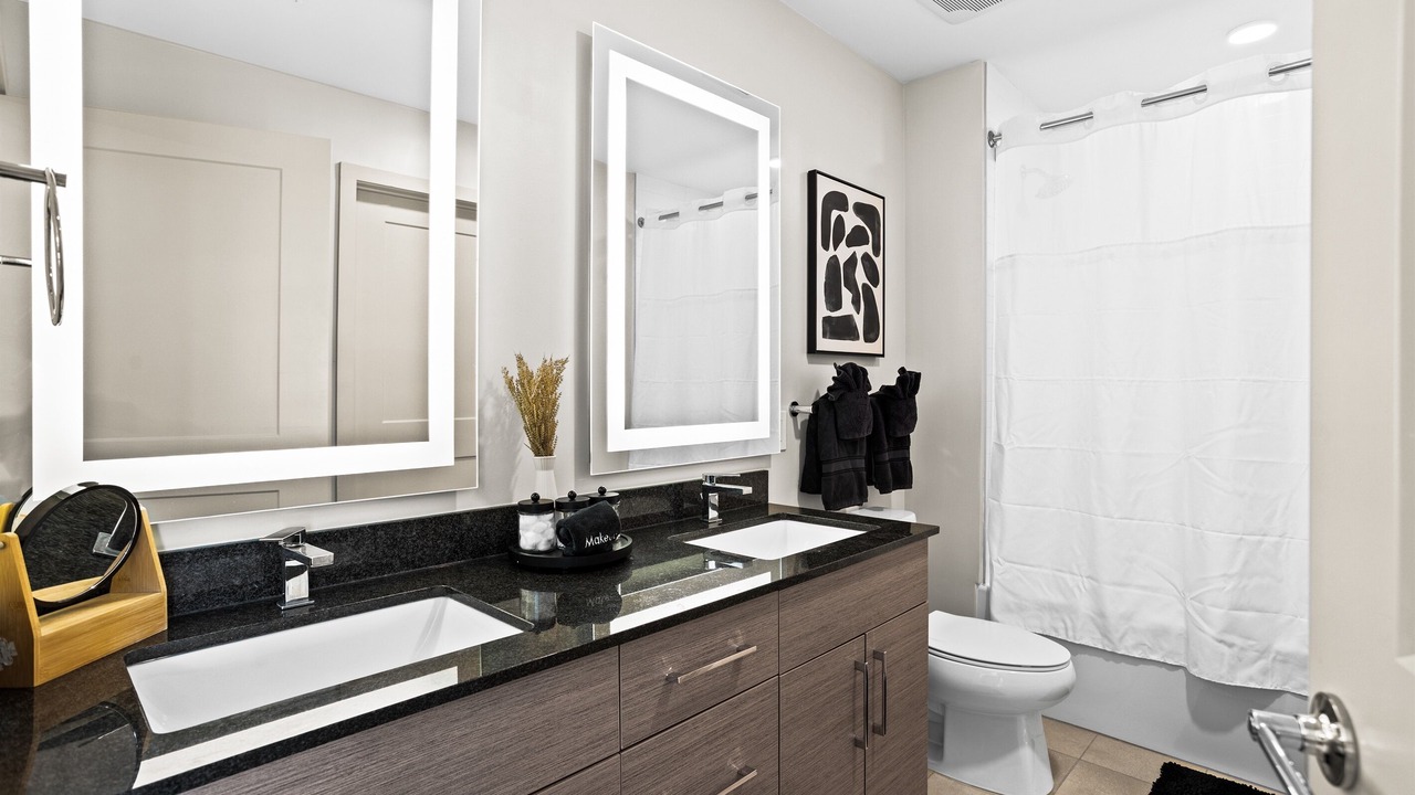 Photo of Bathroom in Peachtree Center