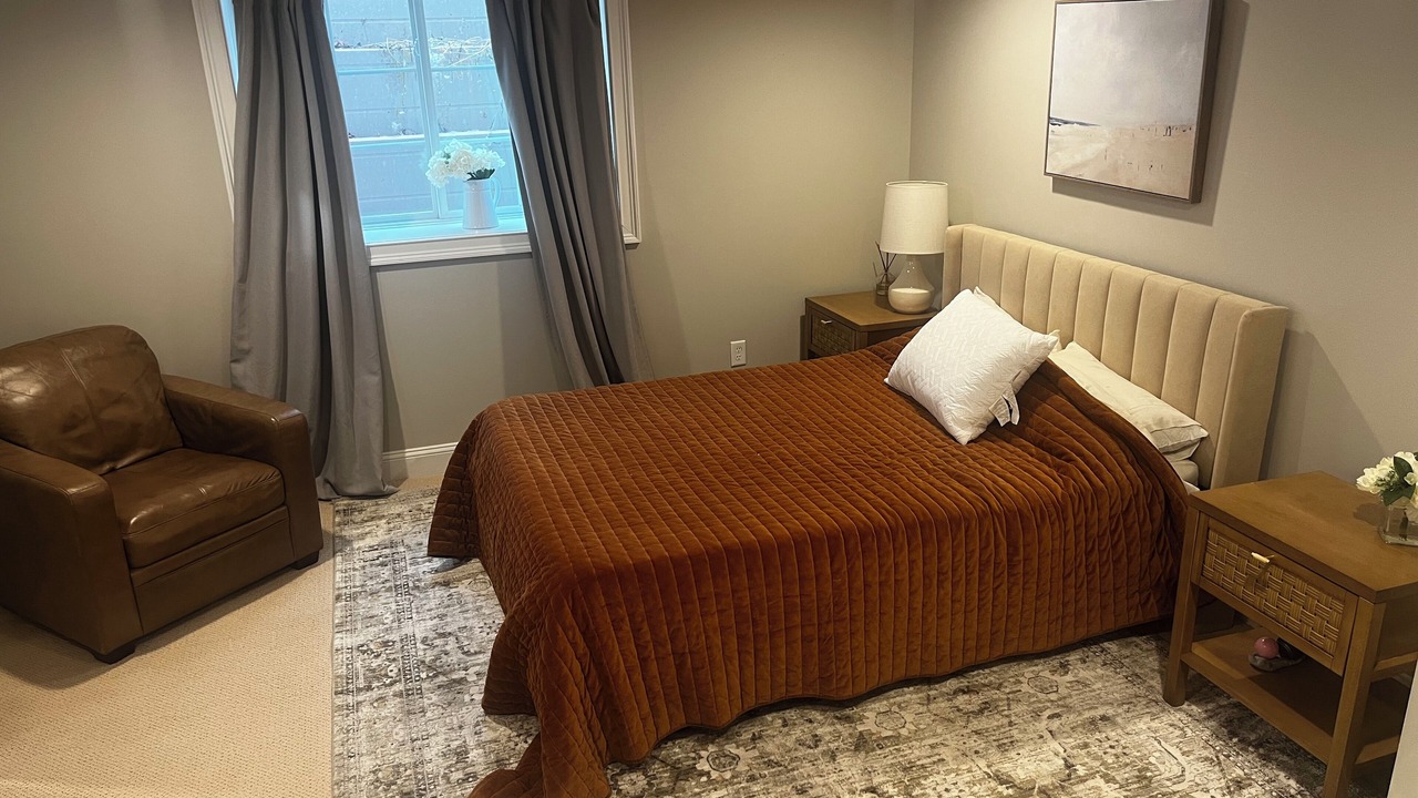 Photo of Bedroom in Saratoga Springs