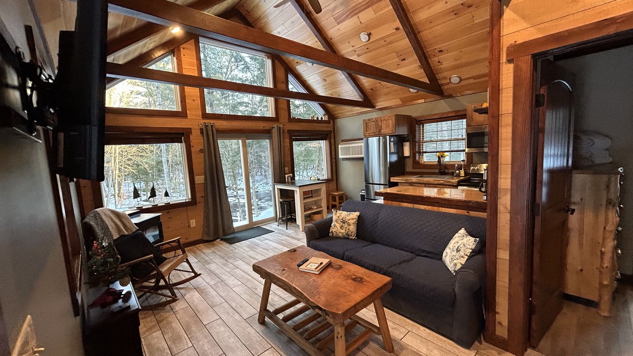 Photo of Livingroom in Glenfield