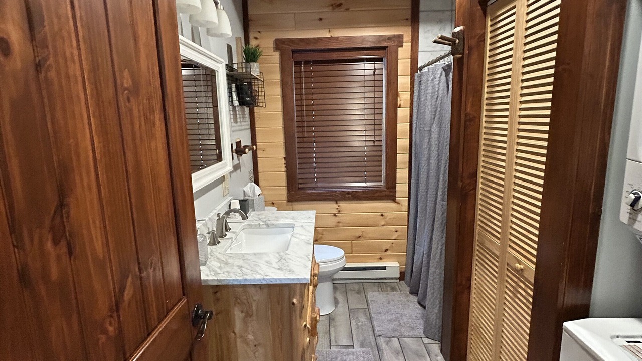 Photo of Bathroom in Glenfield