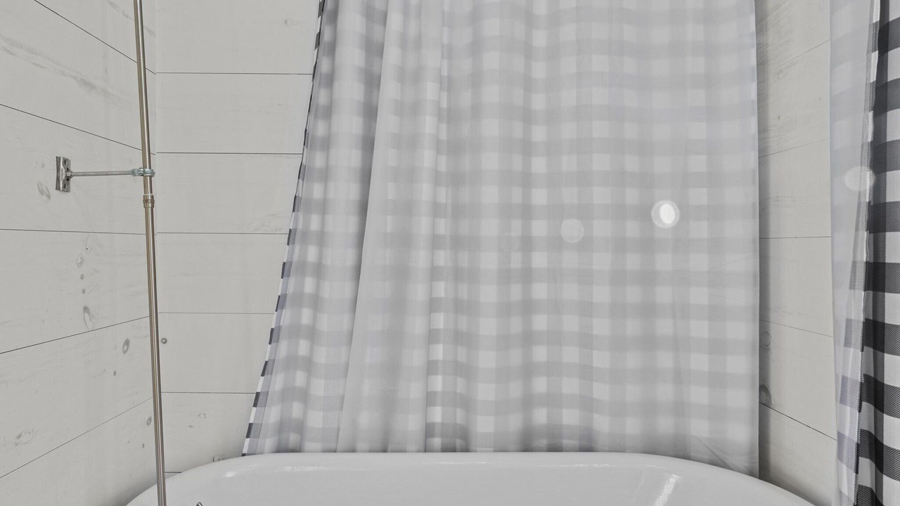 Photo of Bathroom in Midlothian