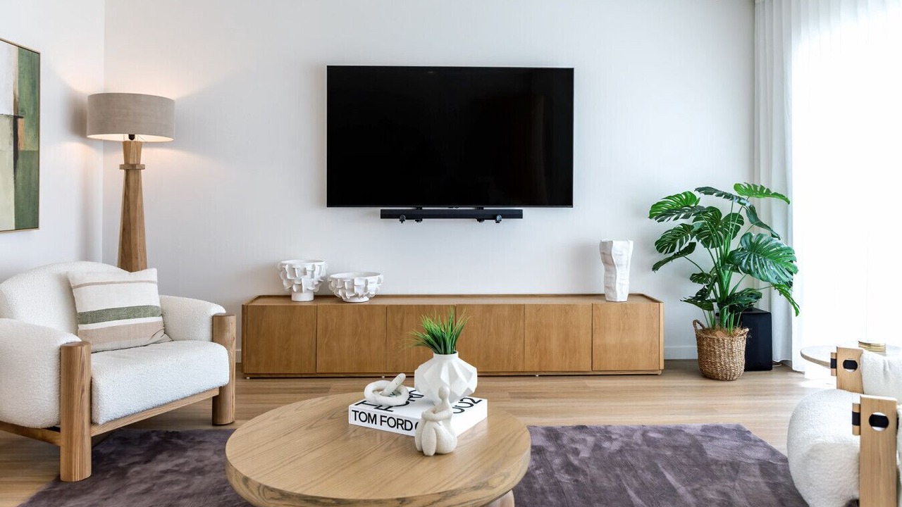 Photo of Livingroom in Burleigh Waters