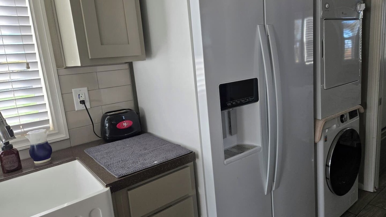 Photo of Others in Lincoln