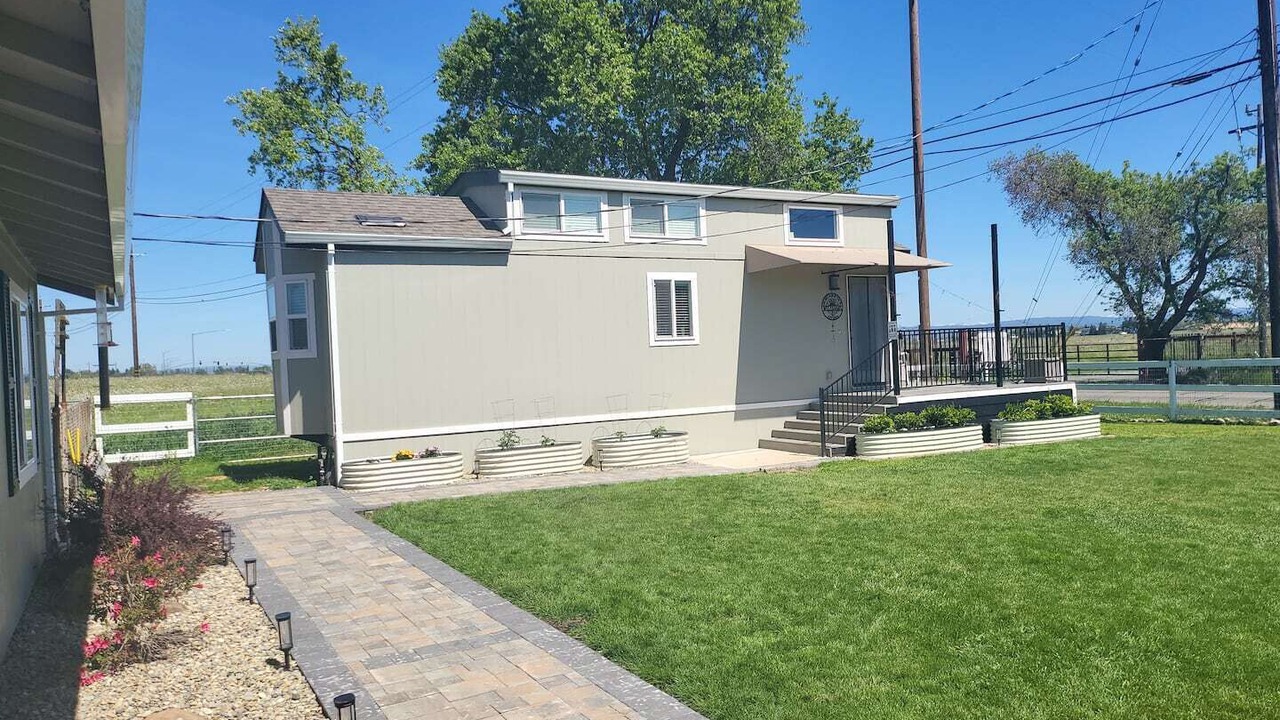 Photo of Outdoor in Lincoln