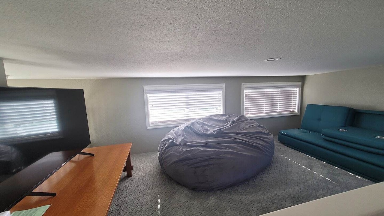 Photo of Livingroom in Lincoln