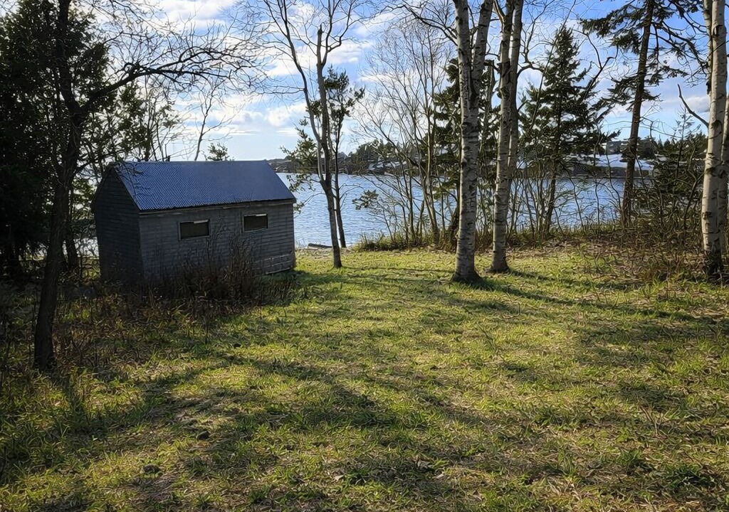 Photo of Others in Bailey Island