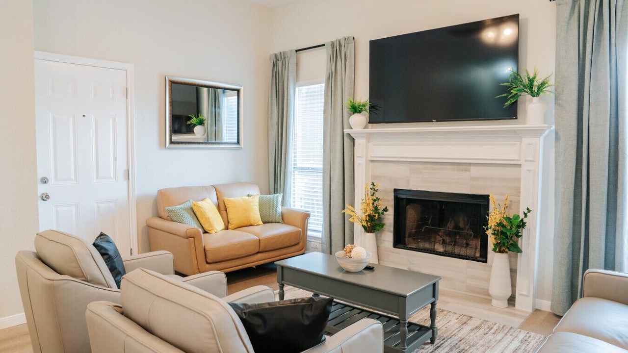 Photo of Livingroom in Lancaster