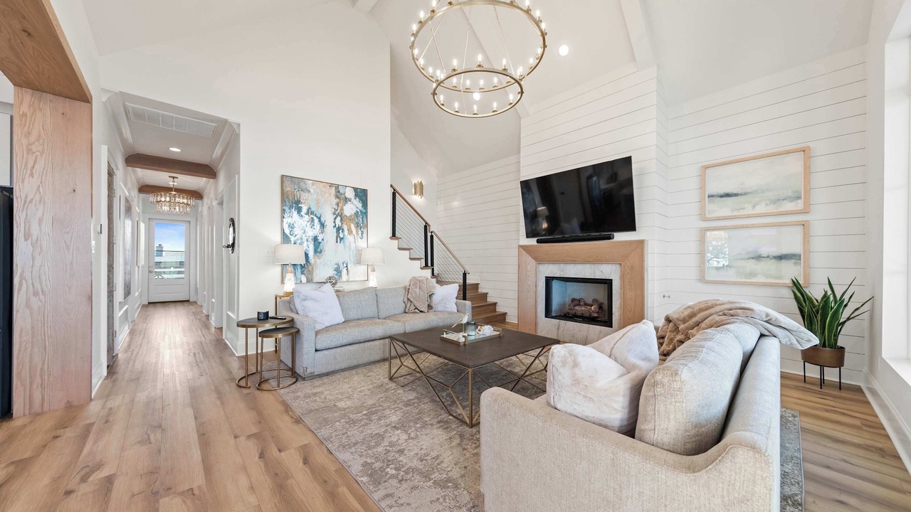 Photo of Livingroom in Cypremort Point