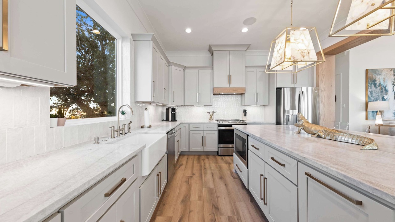 Photo of Kitchen in Cypremort Point