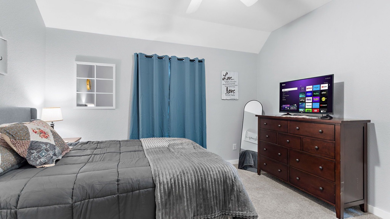 Photo of Bedroom in Allen