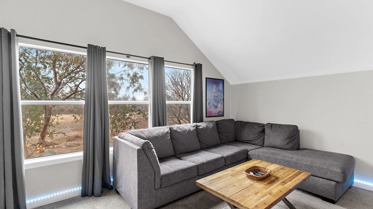 Photo of Bedroom in Allen