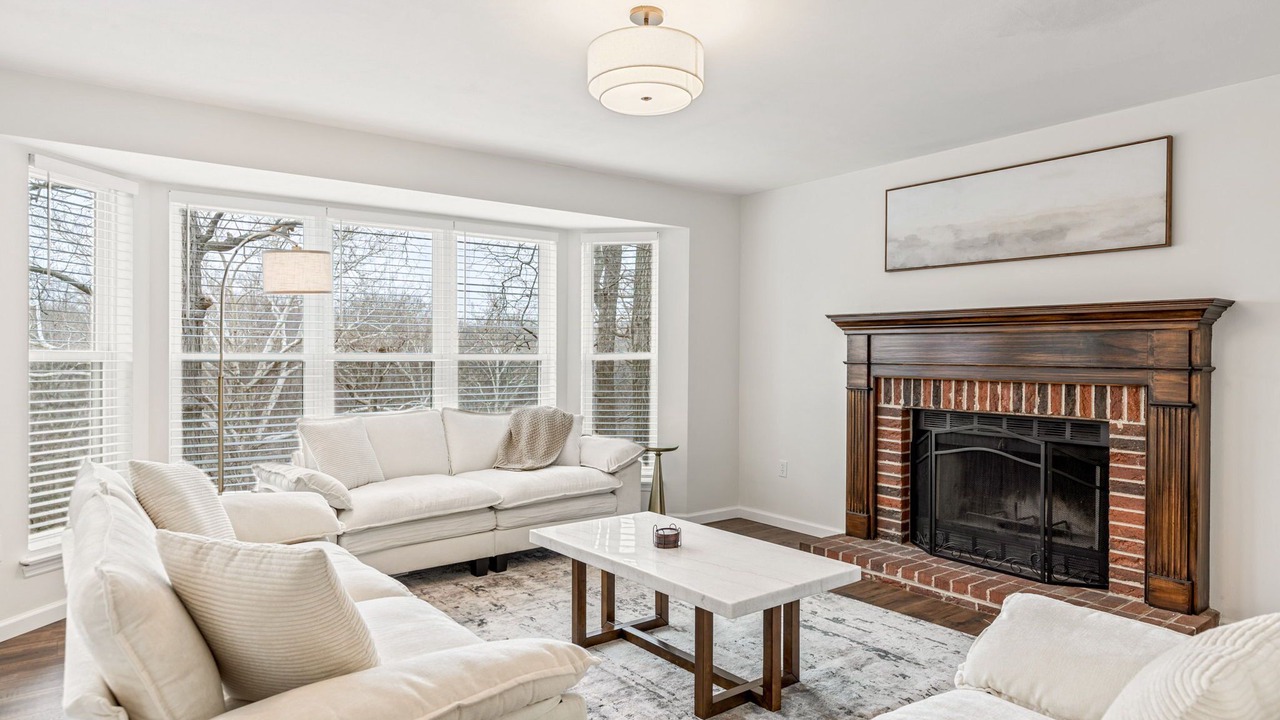 Photo of Livingroom in Weldon Spring Heights