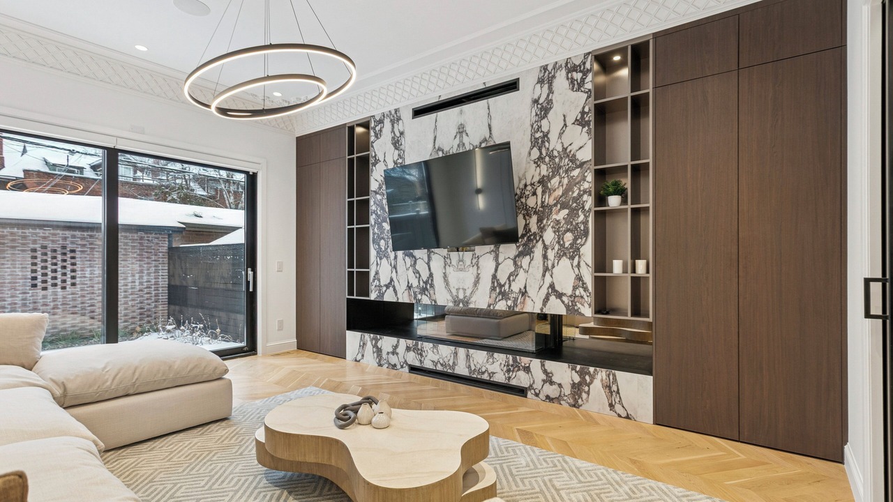 Photo of Livingroom in Trinity - Bellwoods