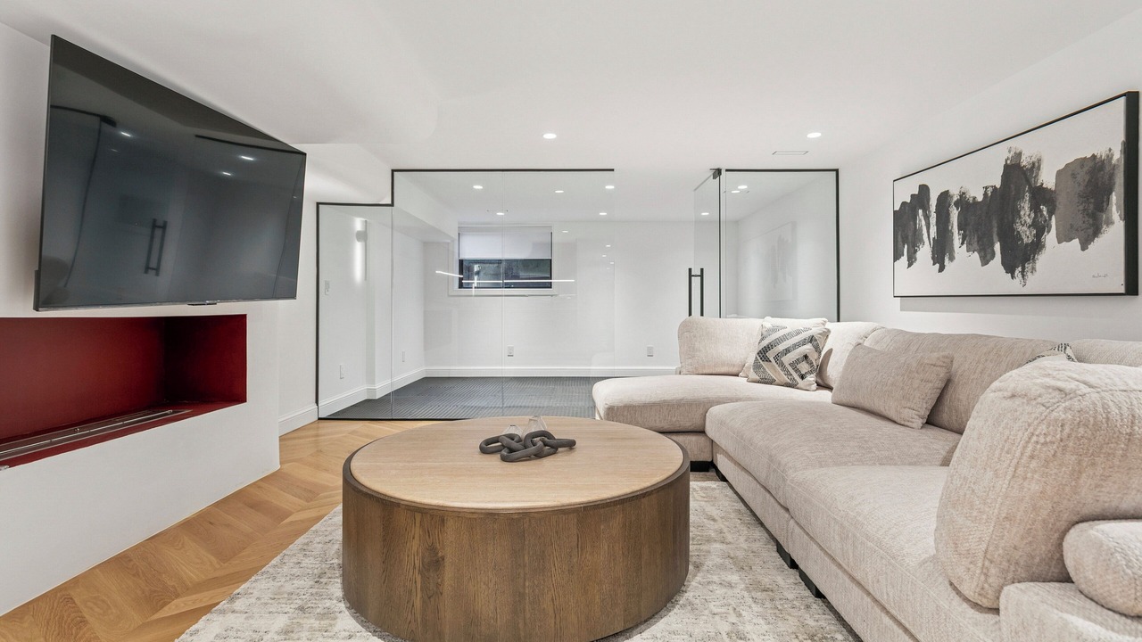 Photo of Livingroom in Trinity - Bellwoods