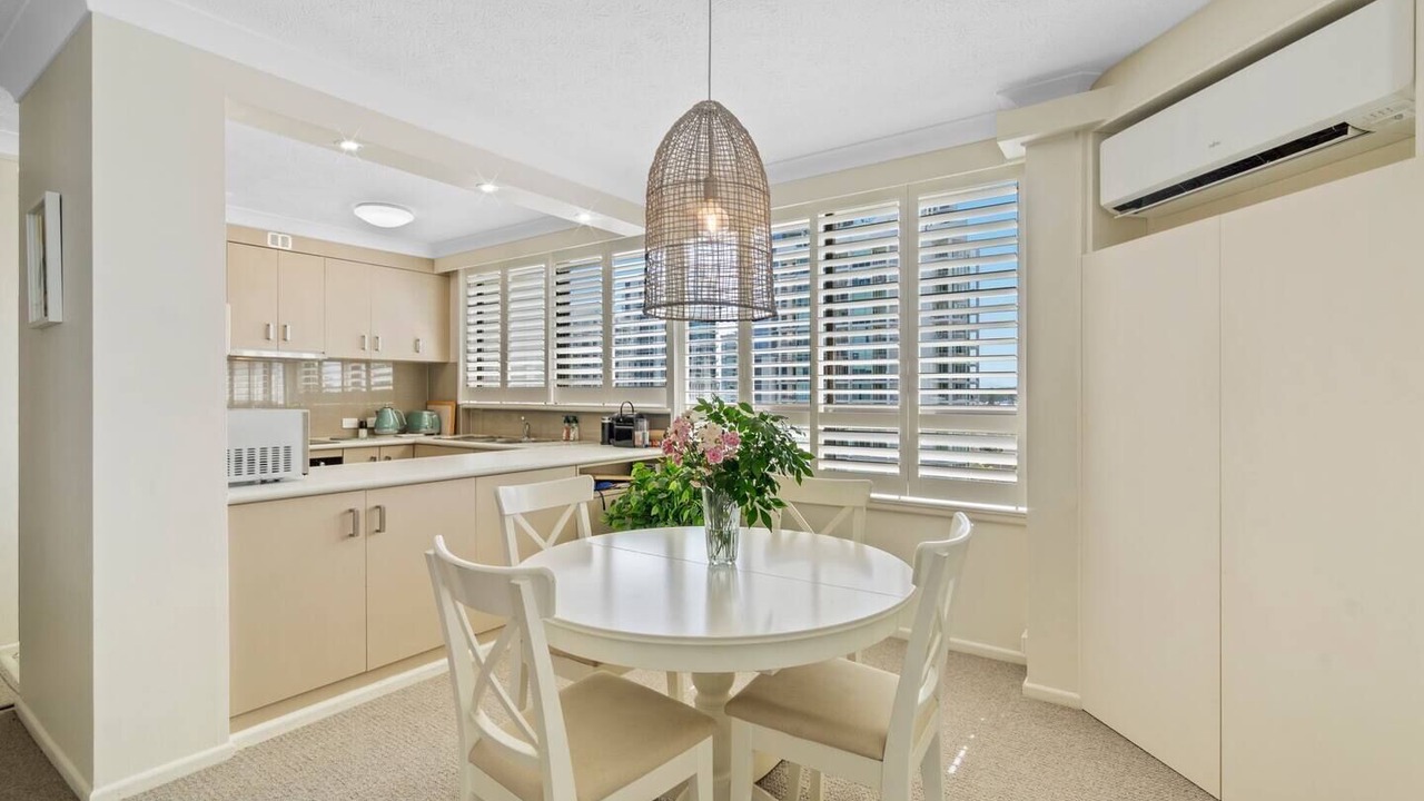 Photo of Others in Main Beach