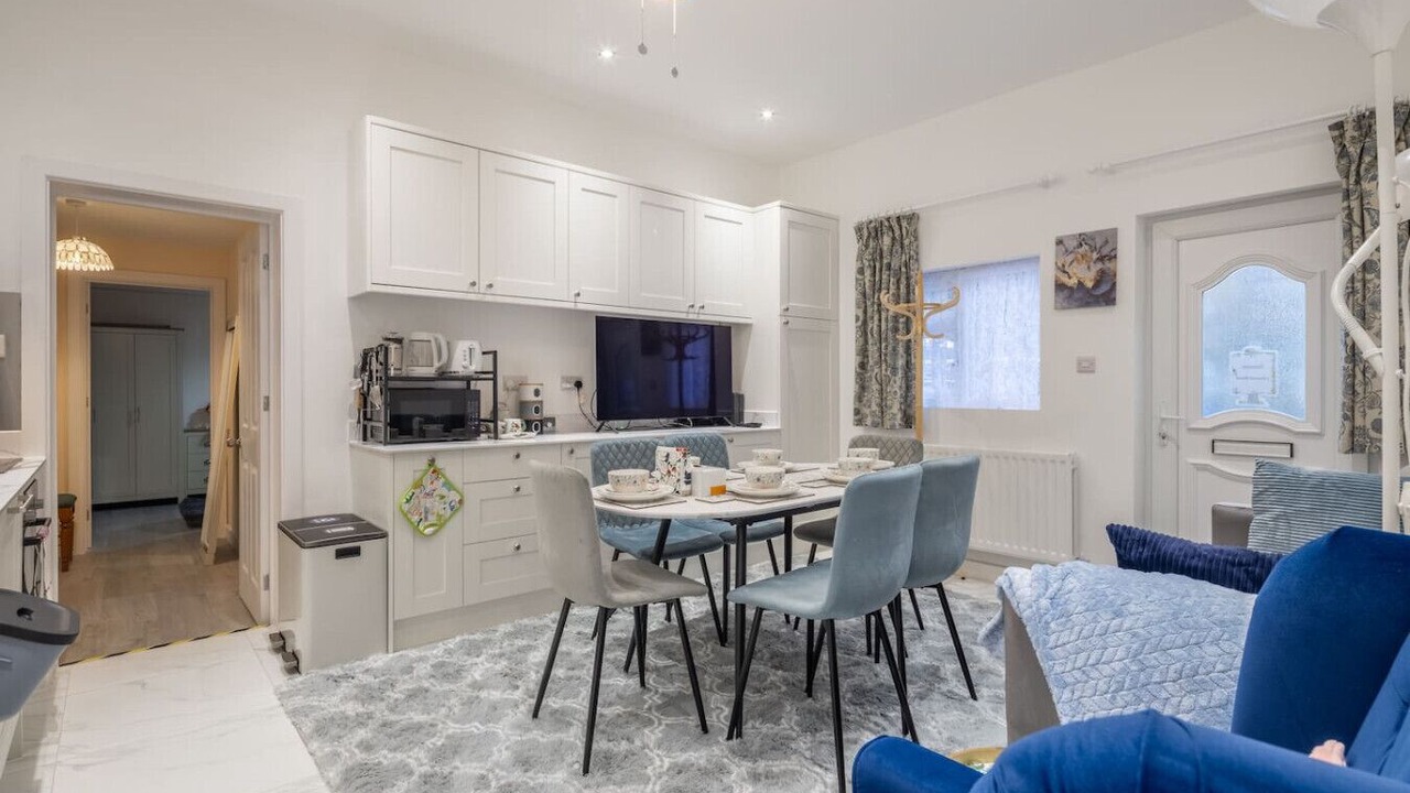 Photo of Others in Arbury