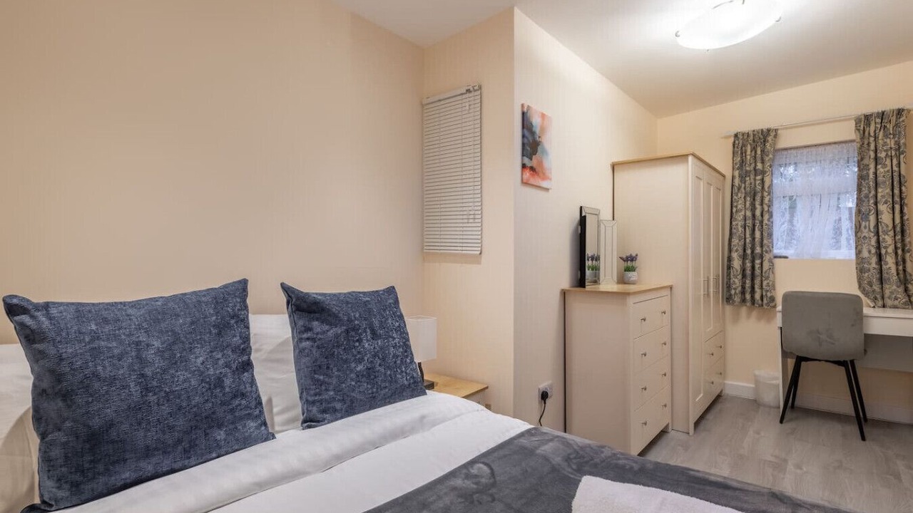 Photo of Bedroom in Arbury