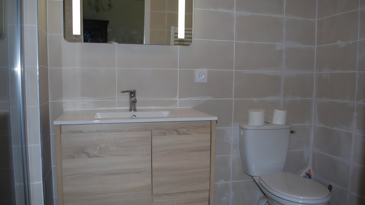 Photo of Bathroom in Garrey