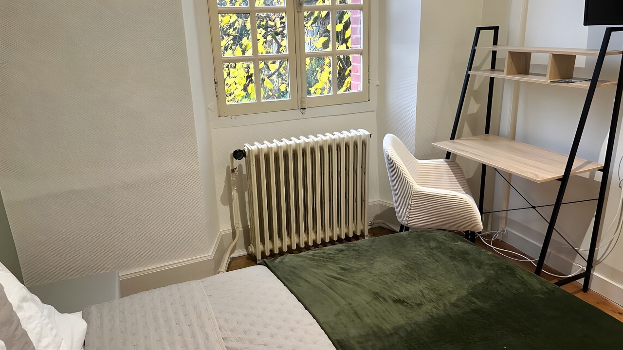 Photo of Bedroom in Vic-en-Bigorre