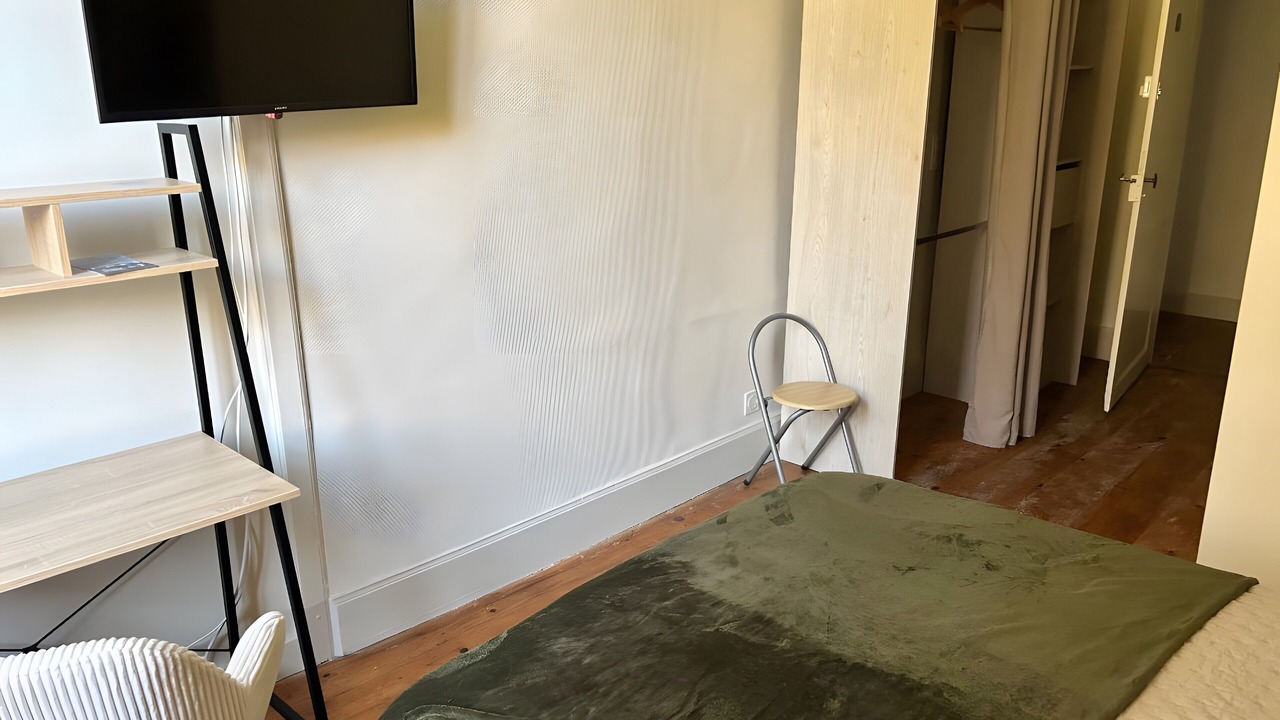 Photo of Bedroom in Vic-en-Bigorre
