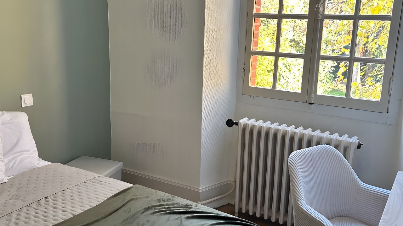 Photo of Bedroom in Vic-en-Bigorre