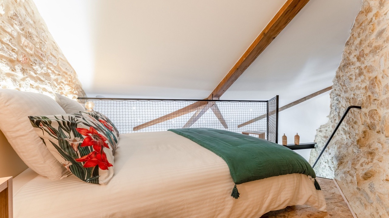 Photo of Bedroom in Laudun