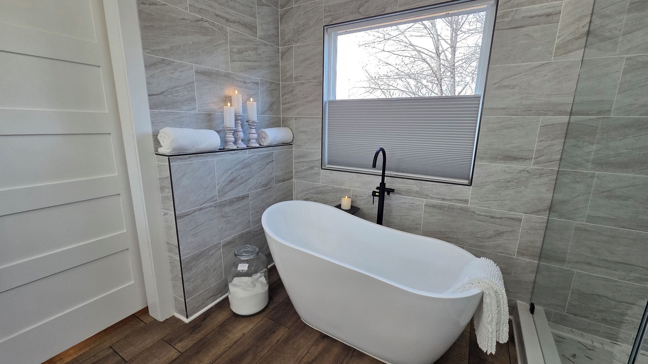 Photo of Bathroom in Toccoa